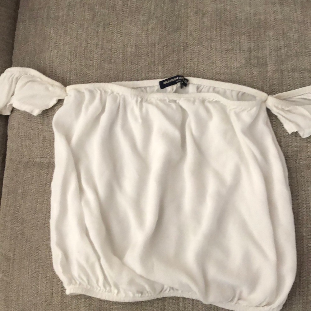 Brandy Melville white top